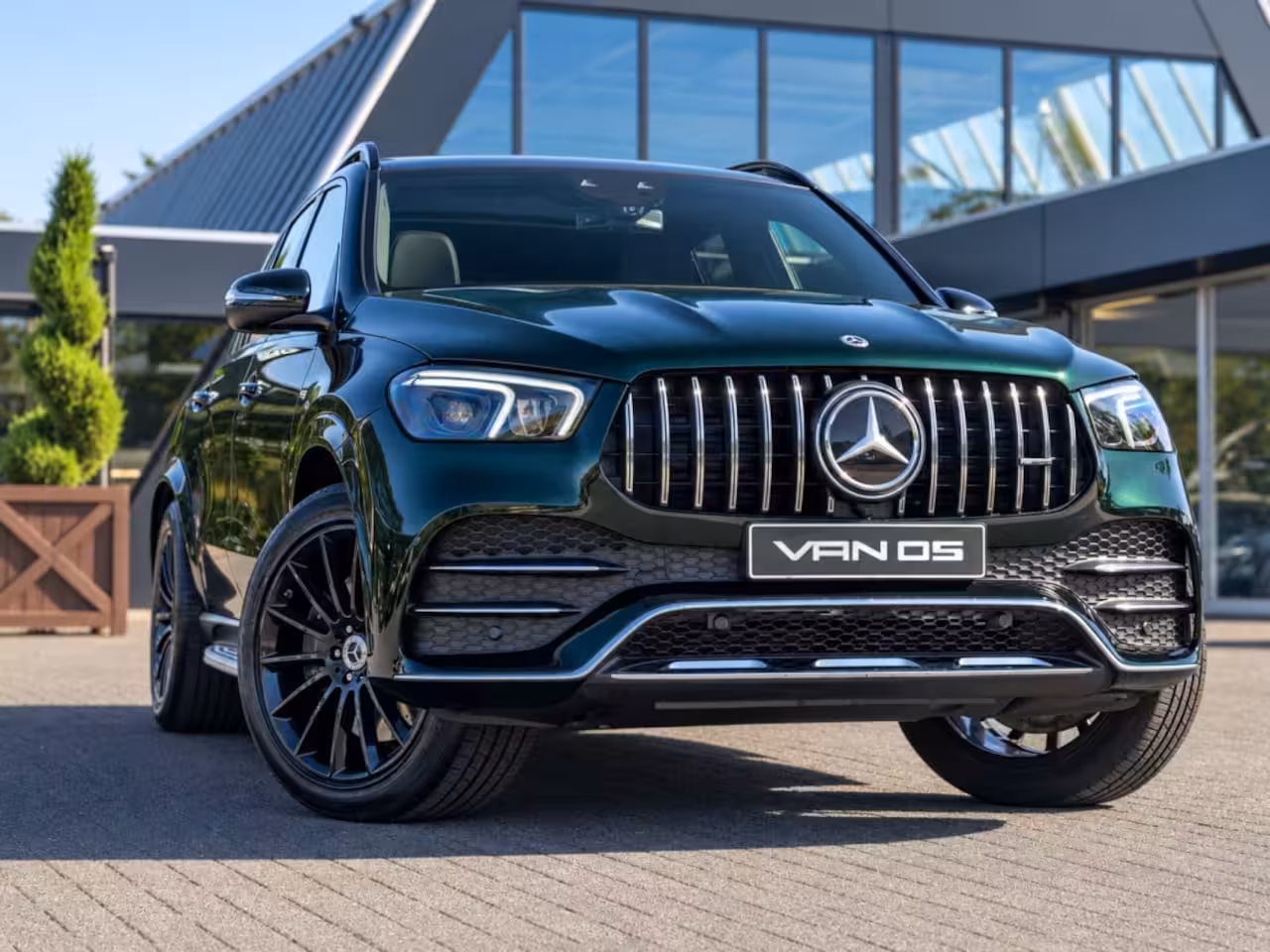 Mercedes-Benz GLE-Klasse GLE 350de 4MATIC | AMG Line | Luchtvering | Rijassistent-pakket | Trekhaak