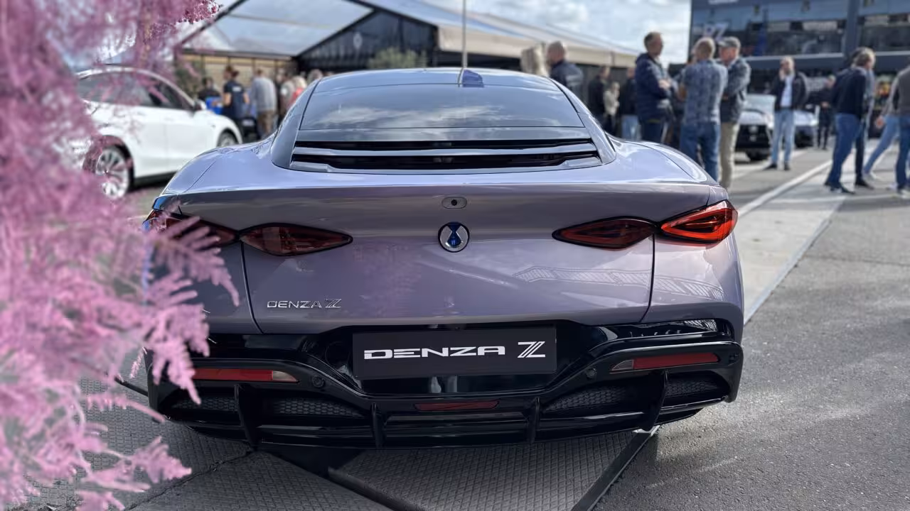 Denza Z