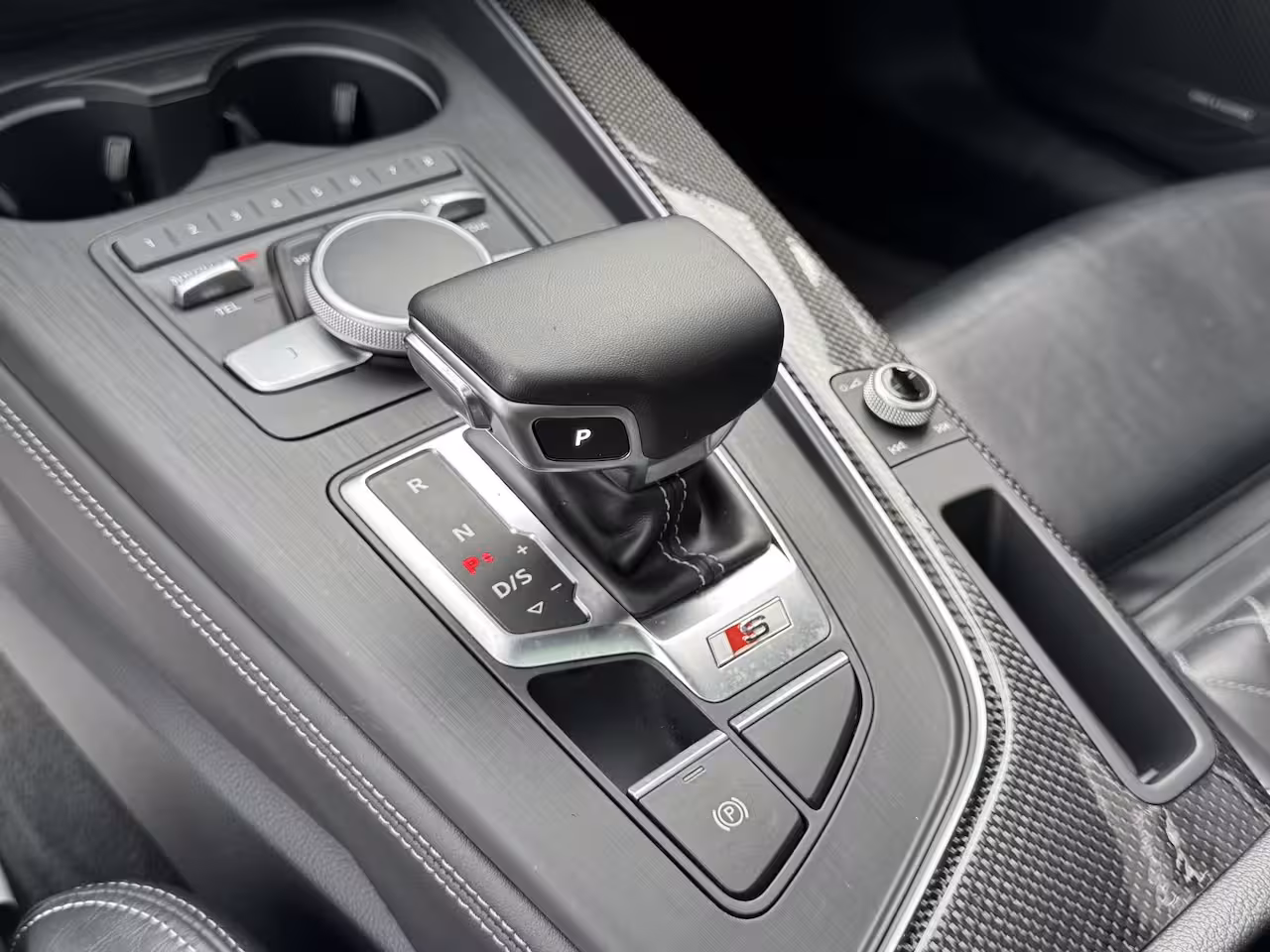 Audi S5 Coupé 3.0 V6 TFSI 354pk Quattro Aut. Pro Line Plus B&O Supersportstoelen Valcona Panoramad