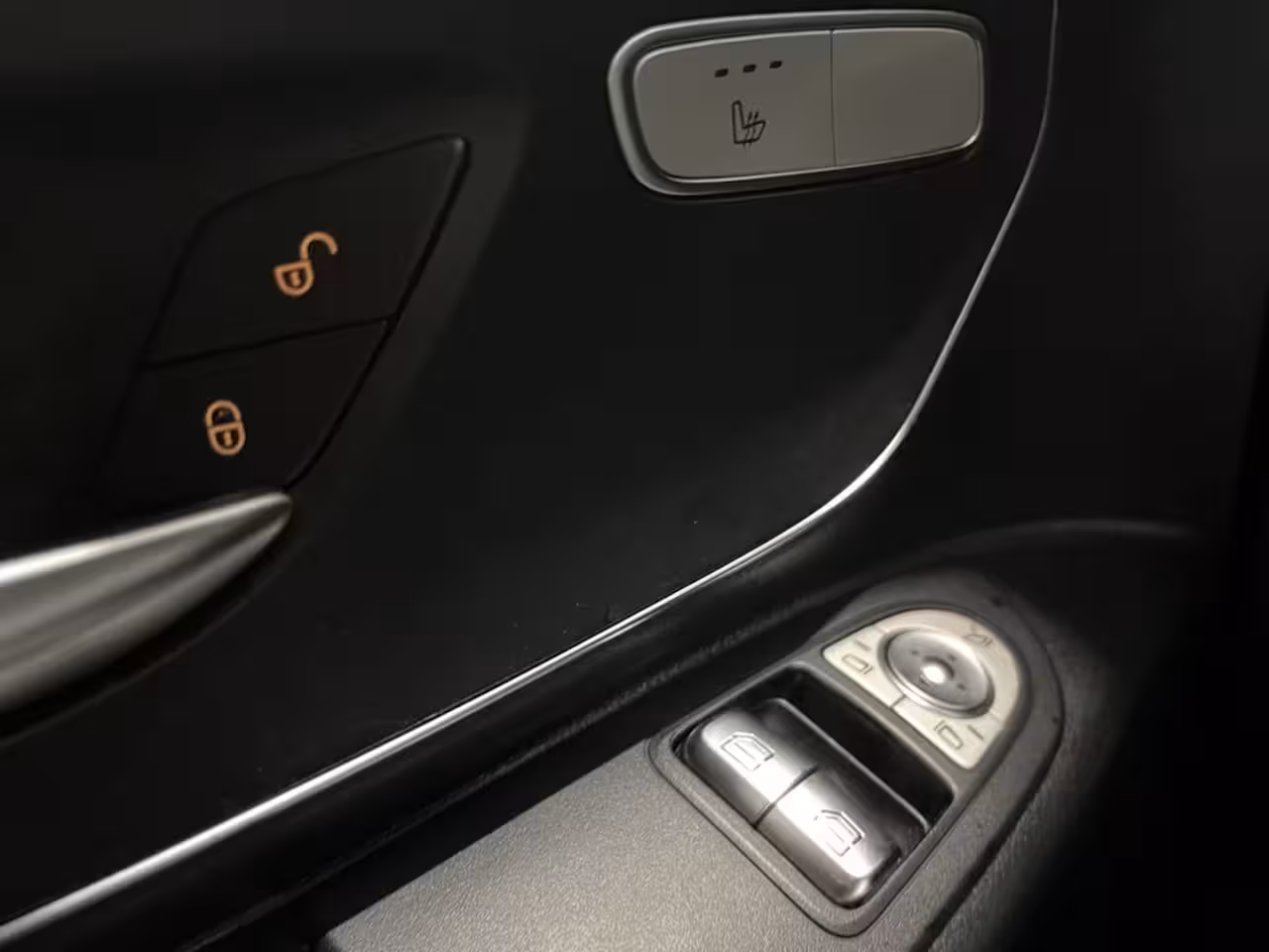 Mercedes-Benz Vito 114 CDI E6 Automaat Lang Lease €338 p/m, Airco, Navi, Carplay, PDC, Camera, Volledig onder
