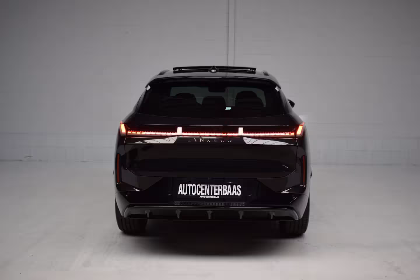 Lynk & Co 08 1.5 More PHEV 200KM RANGE / NIEUW / PANORAMADAK / HARMAN-KARDON / LEER / 360-CAMERA / 21IN