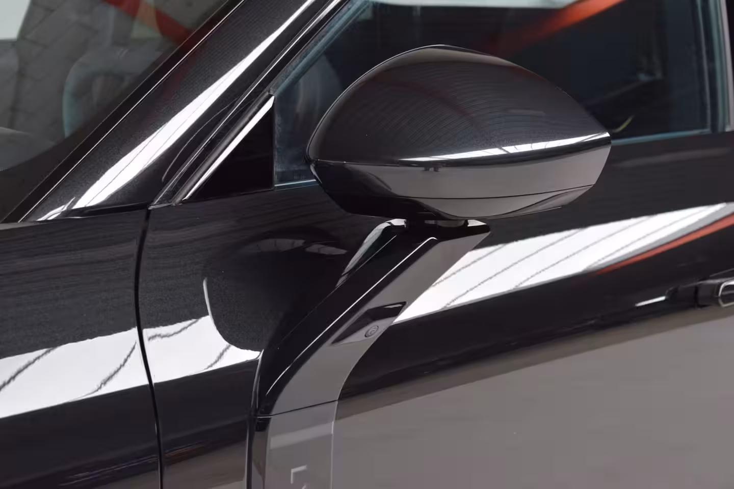 Lynk & Co 08 1.5 More PHEV 200KM RANGE / NIEUW / PANORAMADAK / HARMAN-KARDON / LEER / 360-CAMERA / 21IN