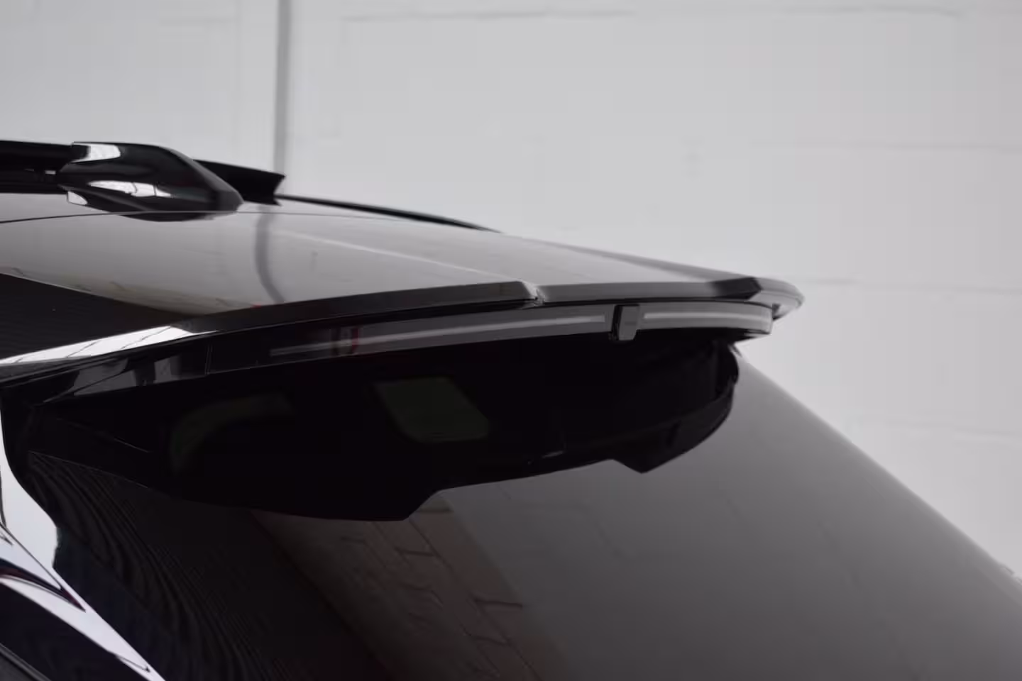 Lynk & Co 08 1.5 More PHEV 200KM RANGE / NIEUW / PANORAMADAK / HARMAN-KARDON / LEER / 360-CAMERA / 21IN