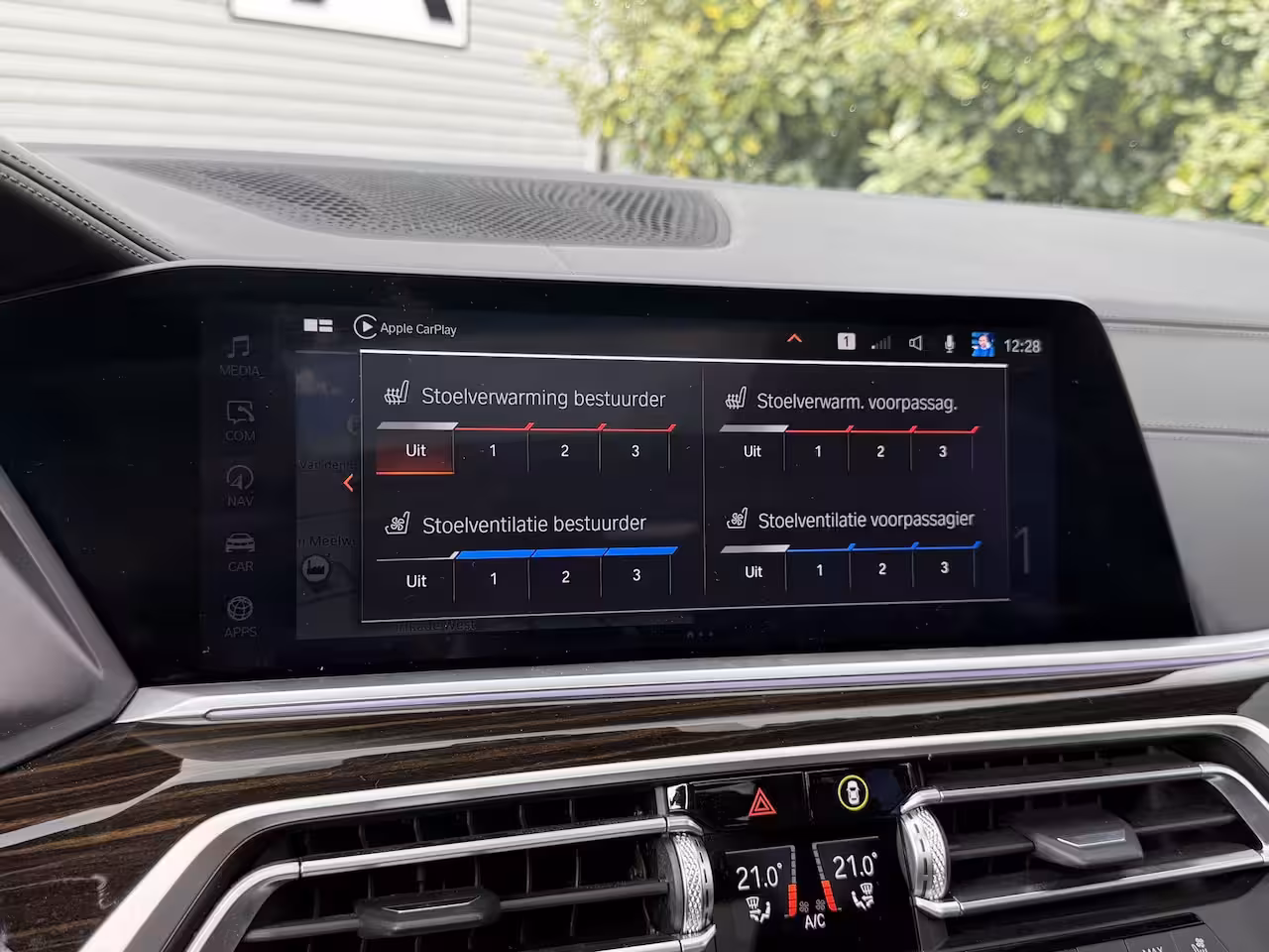 BMW X7 xDrive40i M-Pakket 7 Pers Panodak|Skylounge|Luchtvering Saphire Zwart