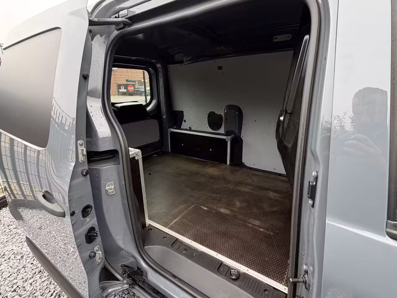 Renault Express 1.3 TCe Camera|Carplay|Leer|PDC|Cruis Grijs