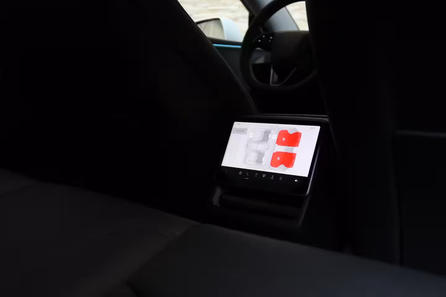 Tesla Model 3 Highland PREMIUM RWD 60 kWh Stoelverw. | Stoelvent. | Orig. NL | 94, 6 SOH |