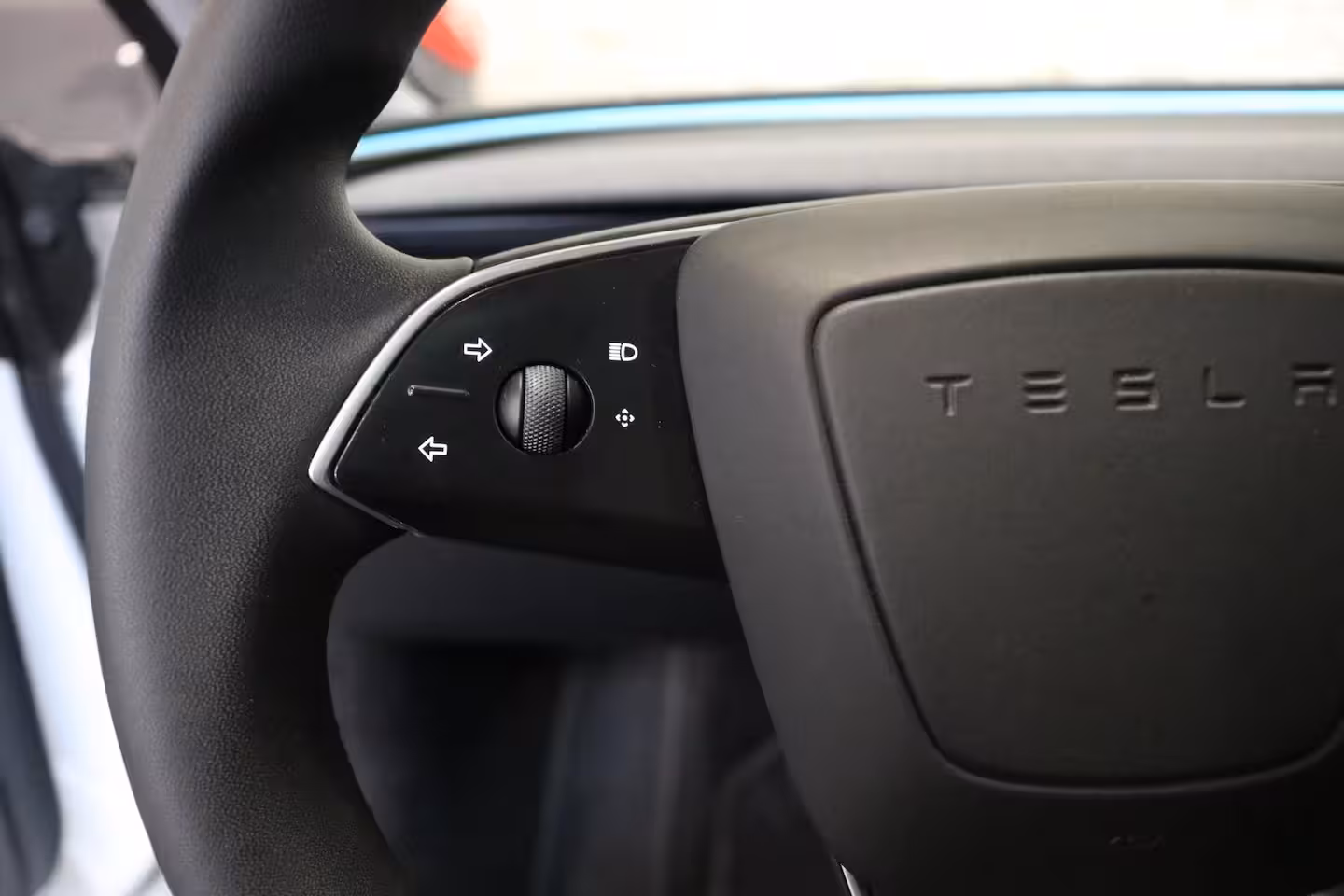 Tesla Model 3 Highland PREMIUM RWD 60 kWh Stoelverw. | Stoelvent. | Orig. NL | 94, 6 SOH |