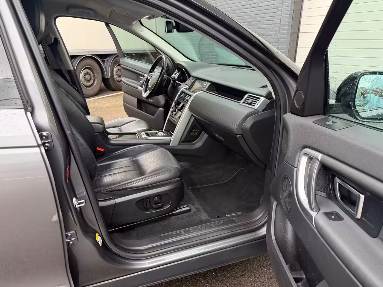 Land Rover Discovery Sport 2.0 Si4 4WD HSE Luxury AUTOMAAT/LEDER/CAMERA/NAVI