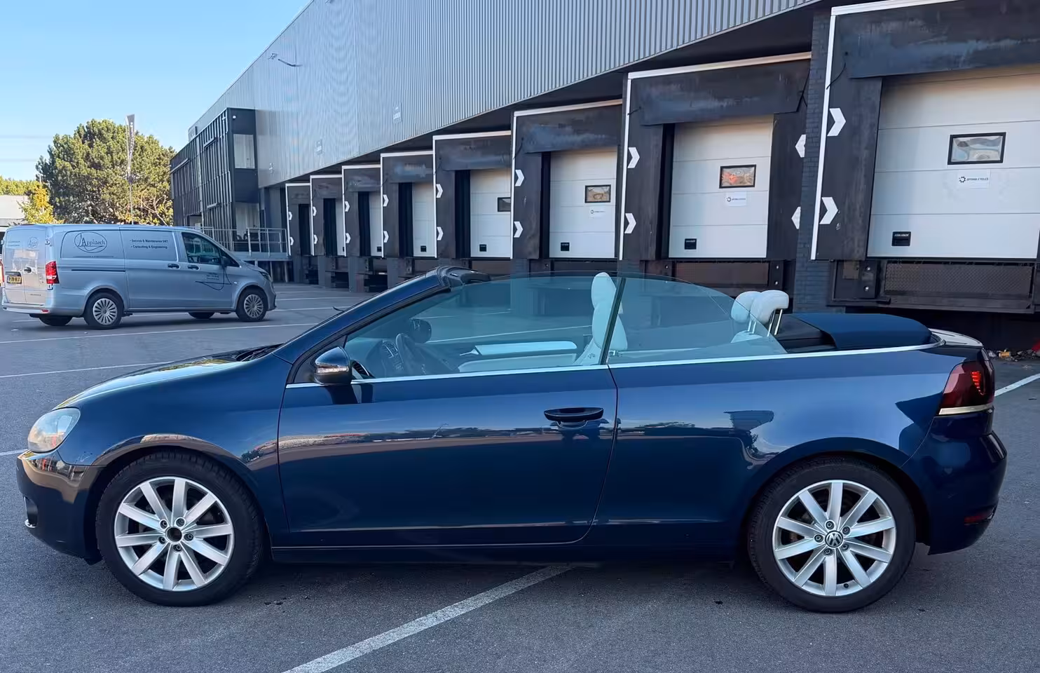 Volkswagen Golf Cabriolet 1.2 TSI BlueMotion LEDER/NAVI/PDC/CRUISE/CLIMA/LMV