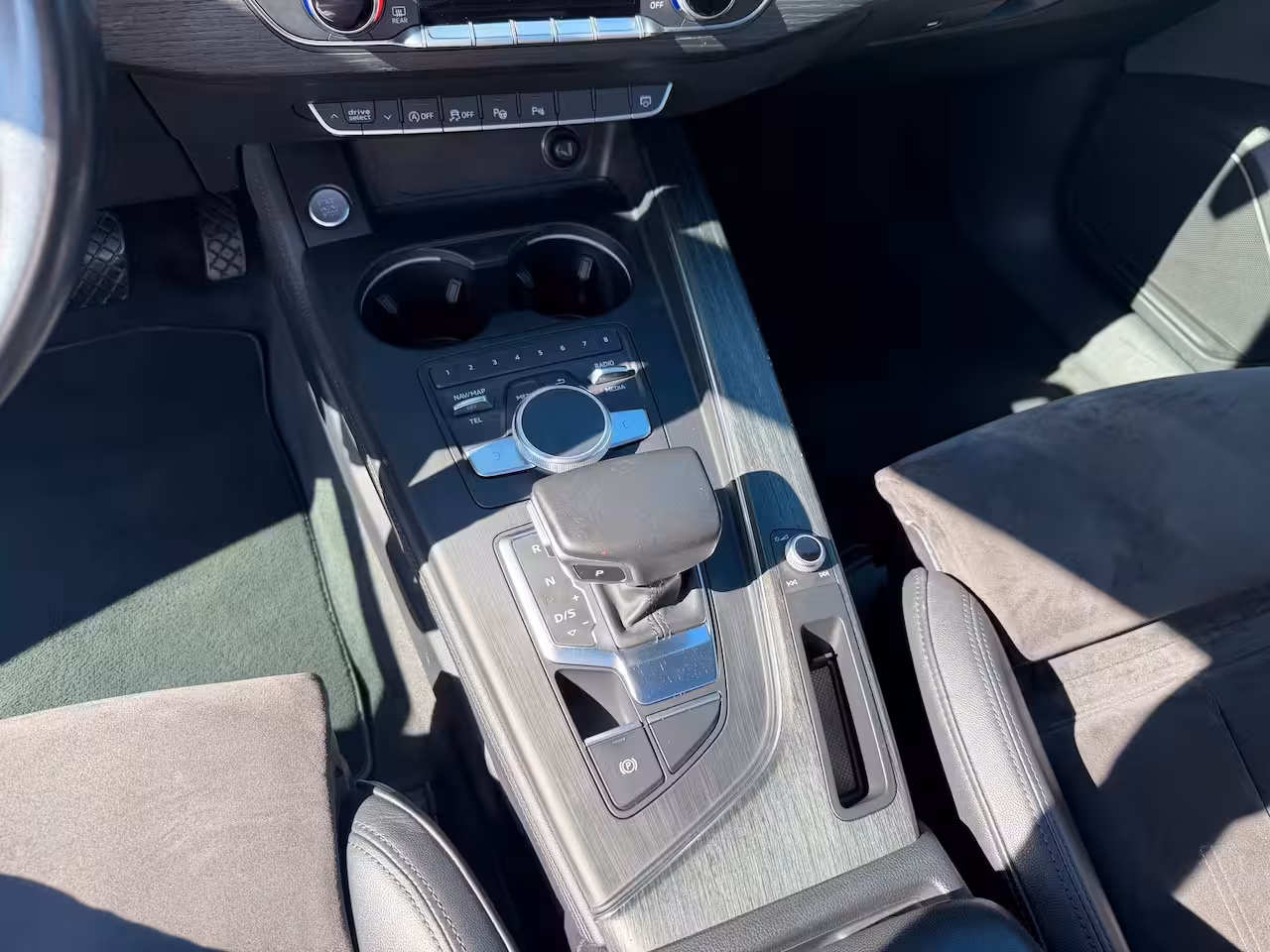 Audi A4 Avant 2.0 TFSI ultra Sport Pro Line S PANO/DIGIDASH/STOELVERWARMING