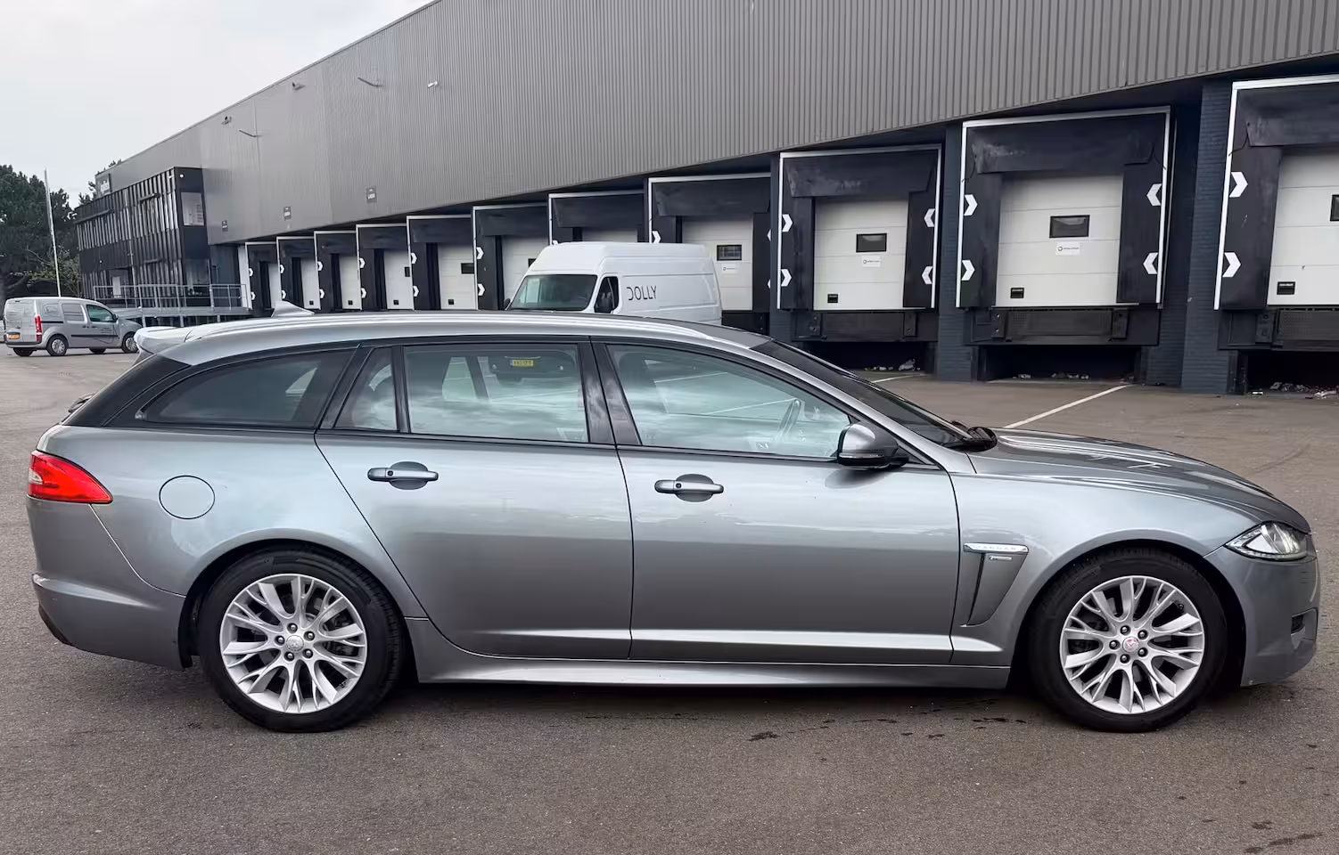 Jaguar XF Sportbrake 2.2D R-DESIGN/MEMORY/STUUR-STOELVERWARMING/CRUISE