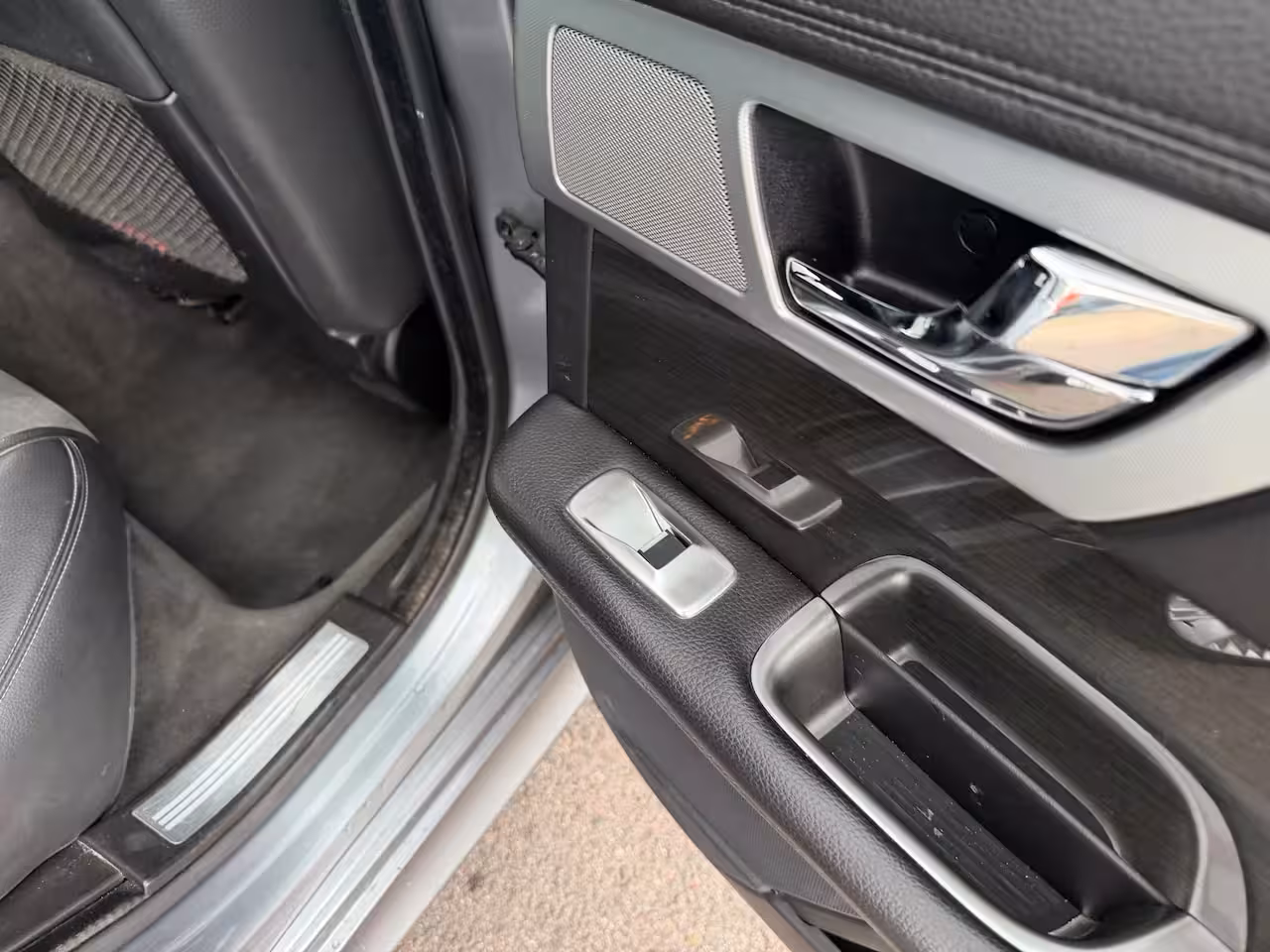Jaguar XF Sportbrake 2.2D R-DESIGN/MEMORY/STUUR-STOELVERWARMING/CRUISE