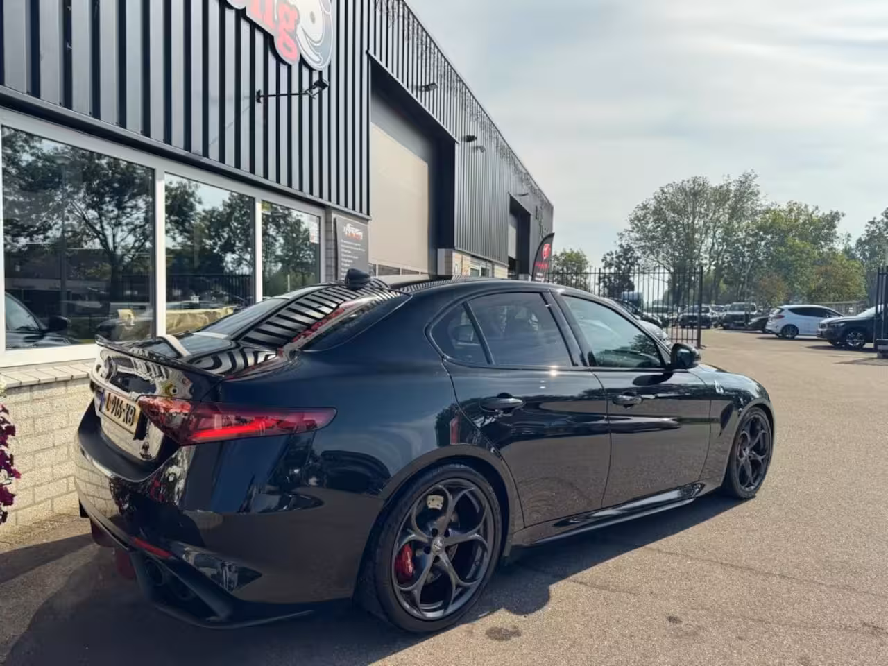 Alfa Romeo Giulia 2.9 V6 QUADRIFOGLIO Carbon pakket Sparco kuipstoelen Carplay Perfect onderhouden