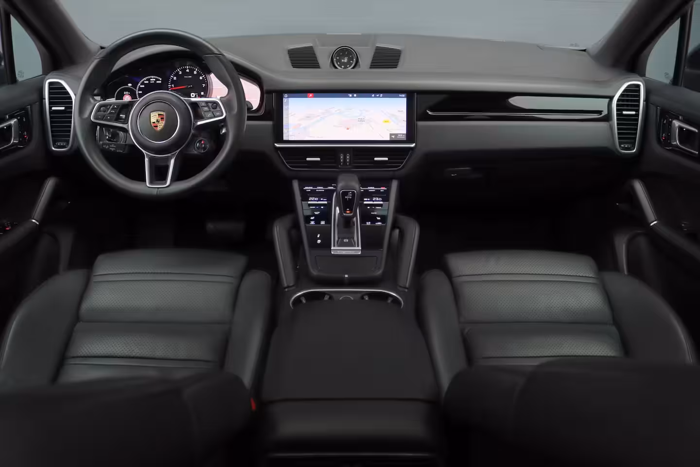 Porsche Cayenne Coupé 3.0 Aut8 | Luchtvering | Panoramadak | BOSE | Trekhaak | Leder | Memory | Stoelverwarming