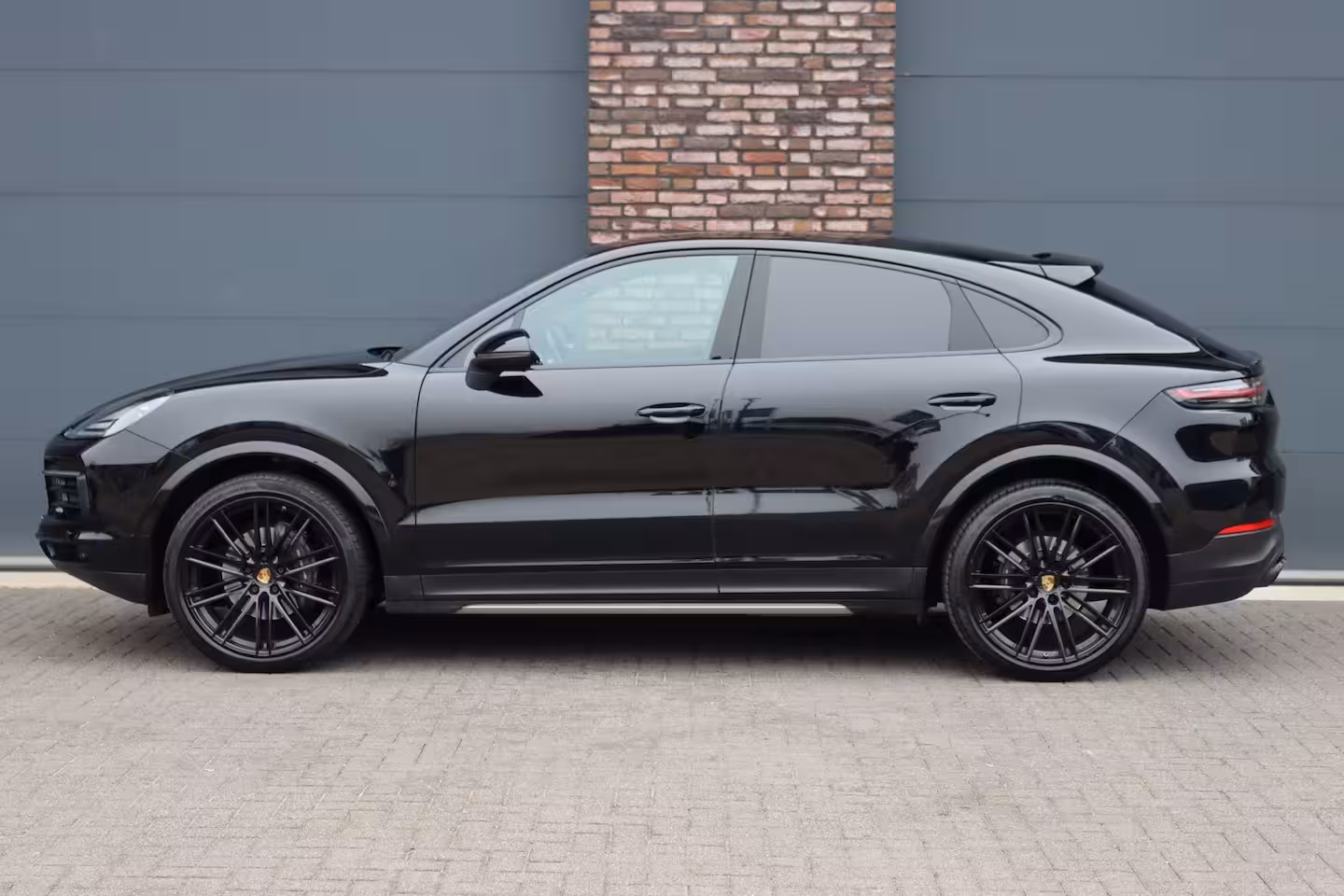 Porsche Cayenne Coupé 3.0 Aut8 | Luchtvering | Panoramadak | BOSE | Trekhaak | Leder | Memory | Stoelverwarming