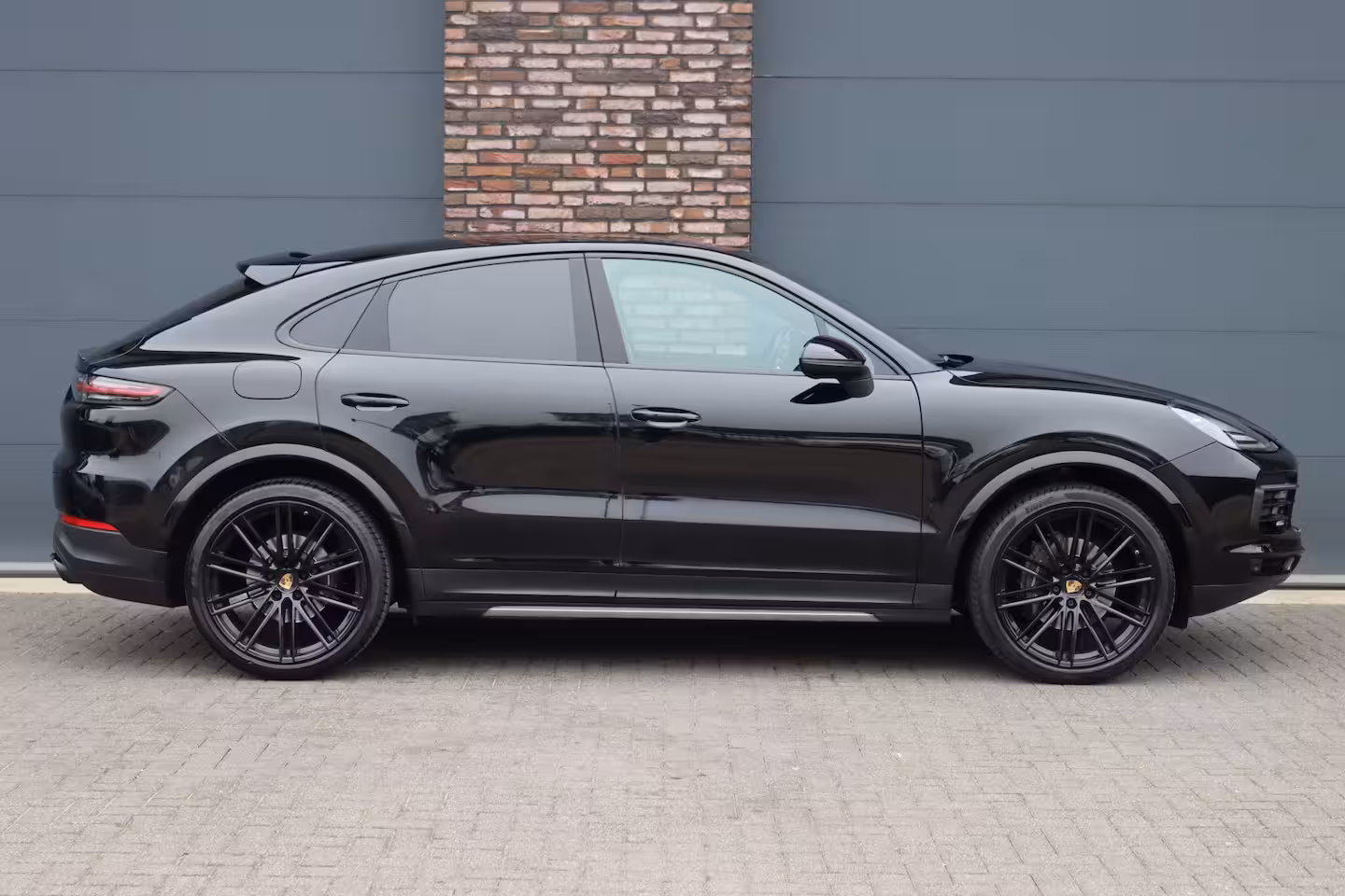 Porsche Cayenne Coupé 3.0 Aut8 | Luchtvering | Panoramadak | BOSE | Trekhaak | Leder | Memory | Stoelverwarming