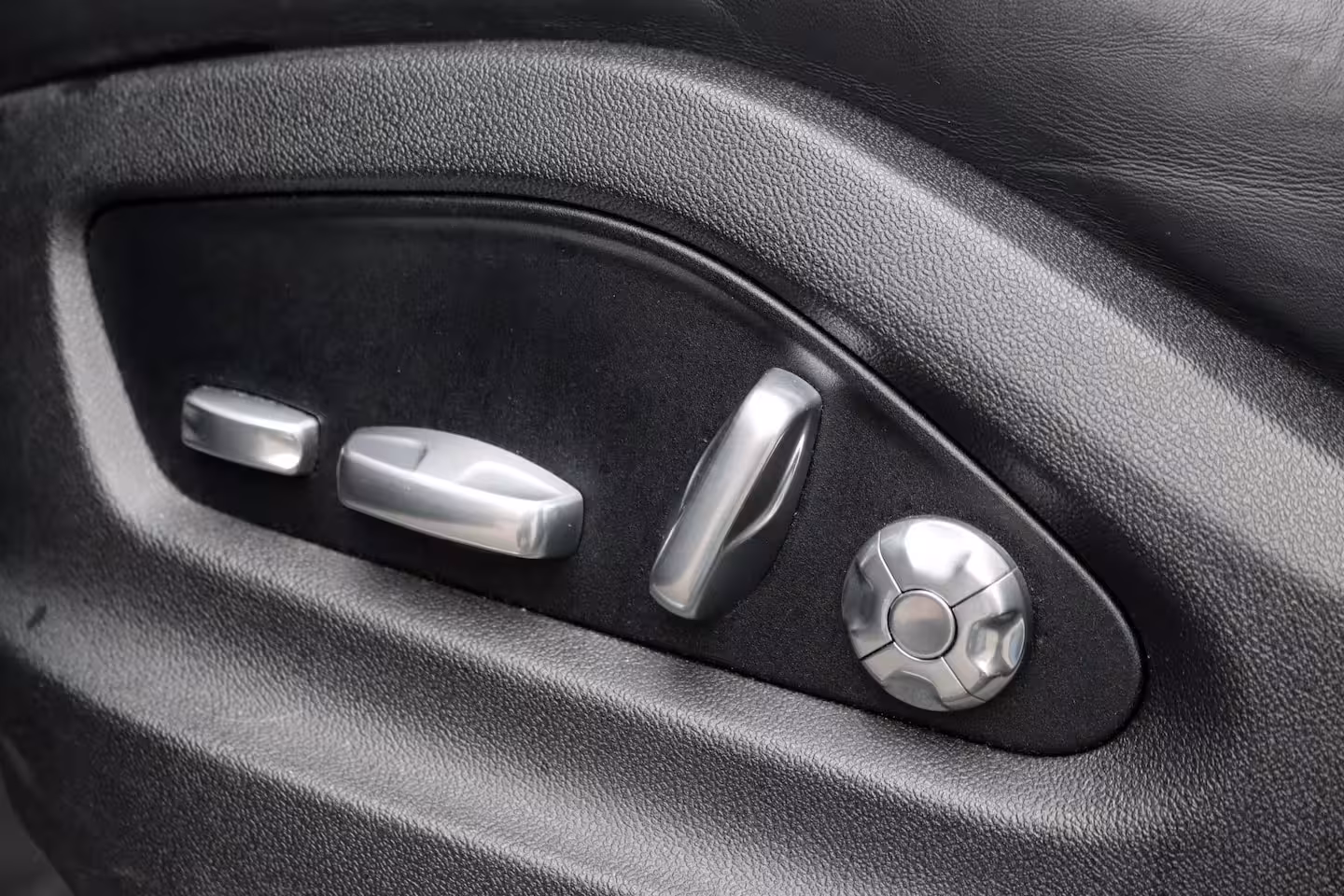Porsche Cayenne Coupé 3.0 Aut8 | Luchtvering | Panoramadak | BOSE | Trekhaak | Leder | Memory | Stoelverwarming