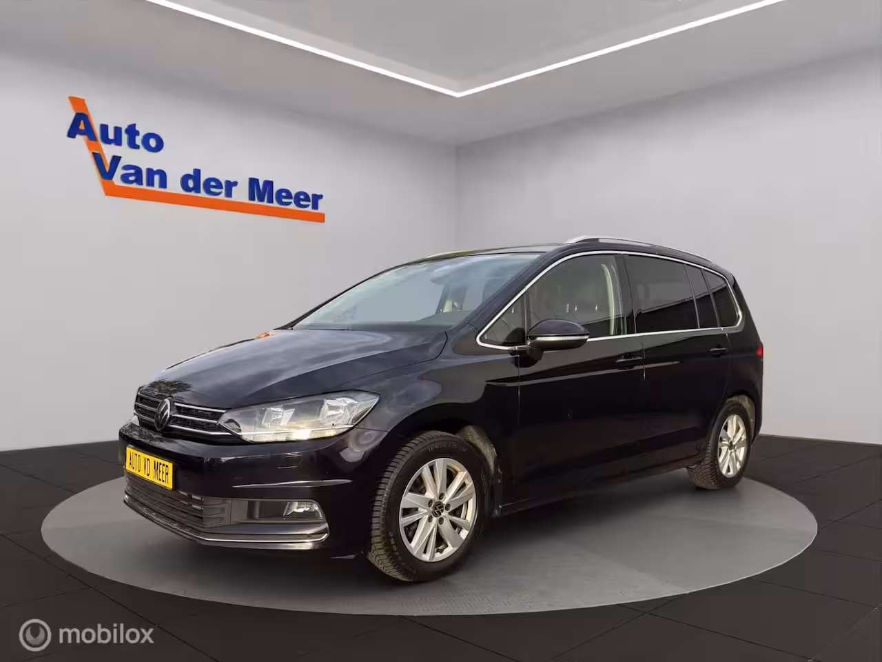 Volkswagen Touran 1.5 TSI Highline 7p All in prijs