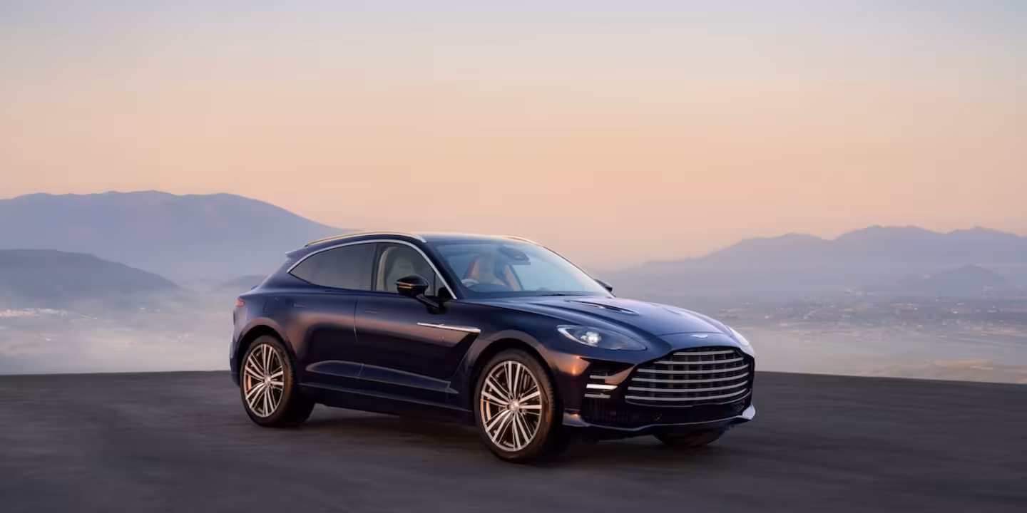 Aston Martin DBX GT