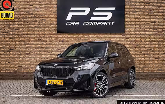 BMW iX1 xDrive30 67 kWh M-Sport Pro, BTW, SOH 96%, Pano