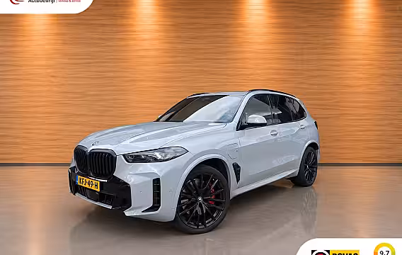 BMW X5 xDrive50e PANO HEAD UP LUCHTVERING