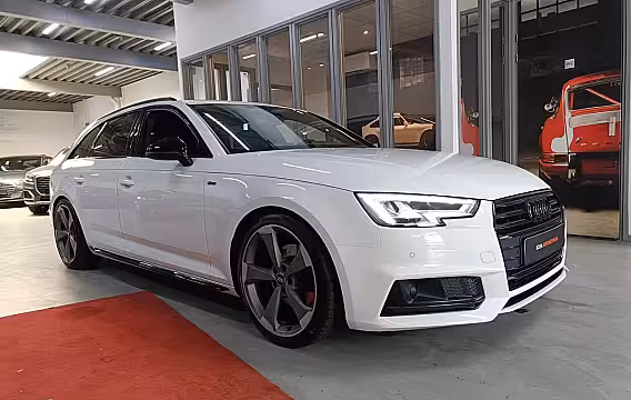 Audi A4 Avant 150 PK S-TRONIC s line LEER VELGEN CRUISE CLIMATRONIC STOELVERW. LED XENON