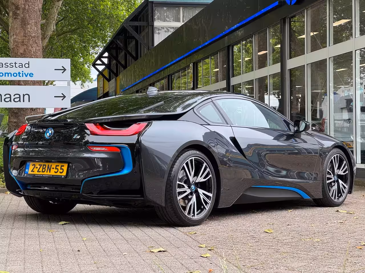 BMW i8 1.5 First Edition 96% SOH Plug-in Hybrid 3 NL auto Lage kms 360 cam