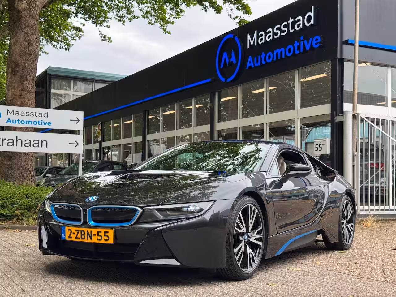 BMW i8 1.5 First Edition 96% SOH Plug-in Hybrid 3 NL auto Lage kms 360 cam