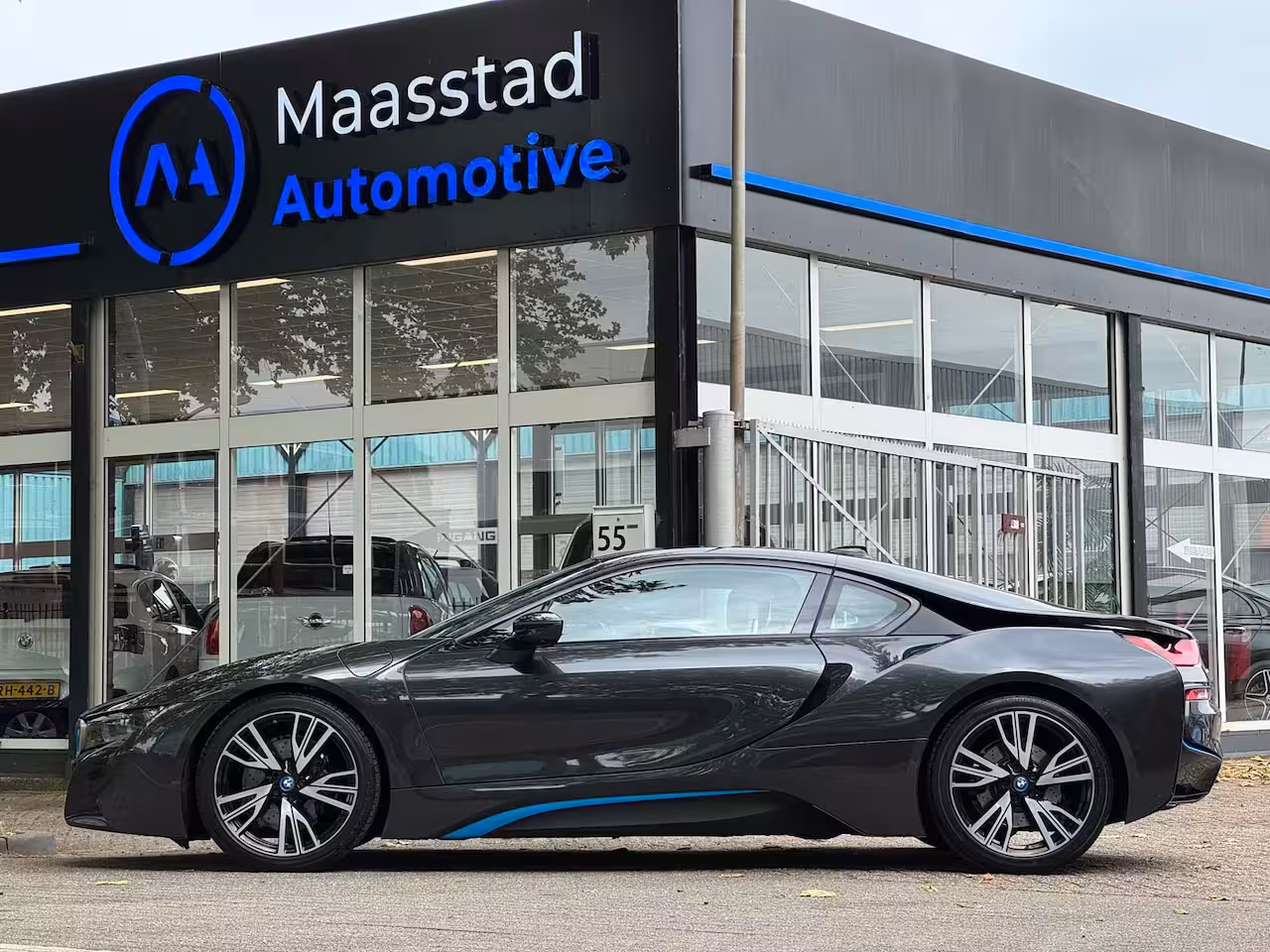 BMW i8 1.5 First Edition 96% SOH Plug-in Hybrid 3 NL auto Lage kms 360 cam