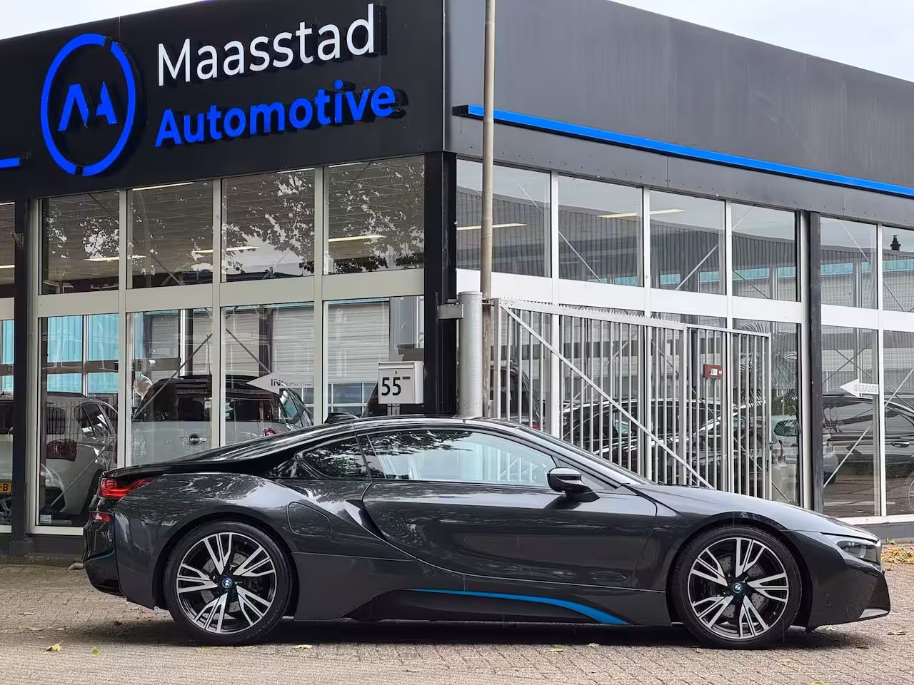 BMW i8 1.5 First Edition 96% SOH Plug-in Hybrid 3 NL auto Lage kms 360 cam