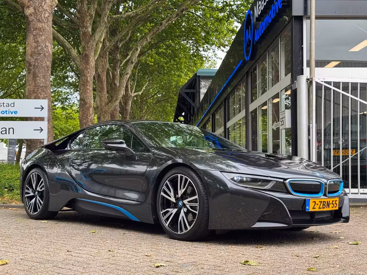 BMW i8 1.5 First Edition 96% SOH Plug-in Hybrid 3 NL auto Lage kms 360 cam