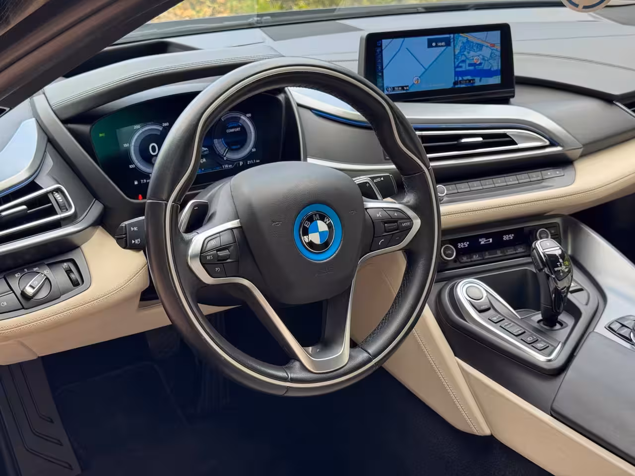 BMW i8 1.5 First Edition 96% SOH Plug-in Hybrid 3 NL auto Lage kms 360 cam