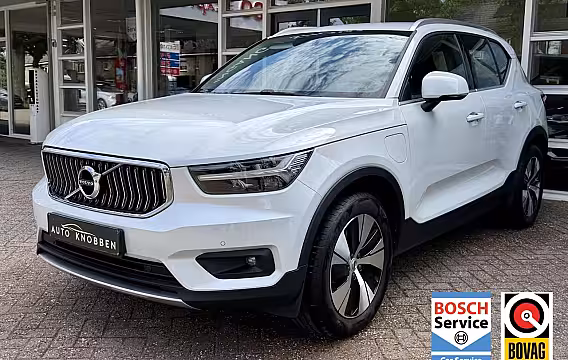 Volvo XC40 1.5 T5 Twin Engine Momentum Pro