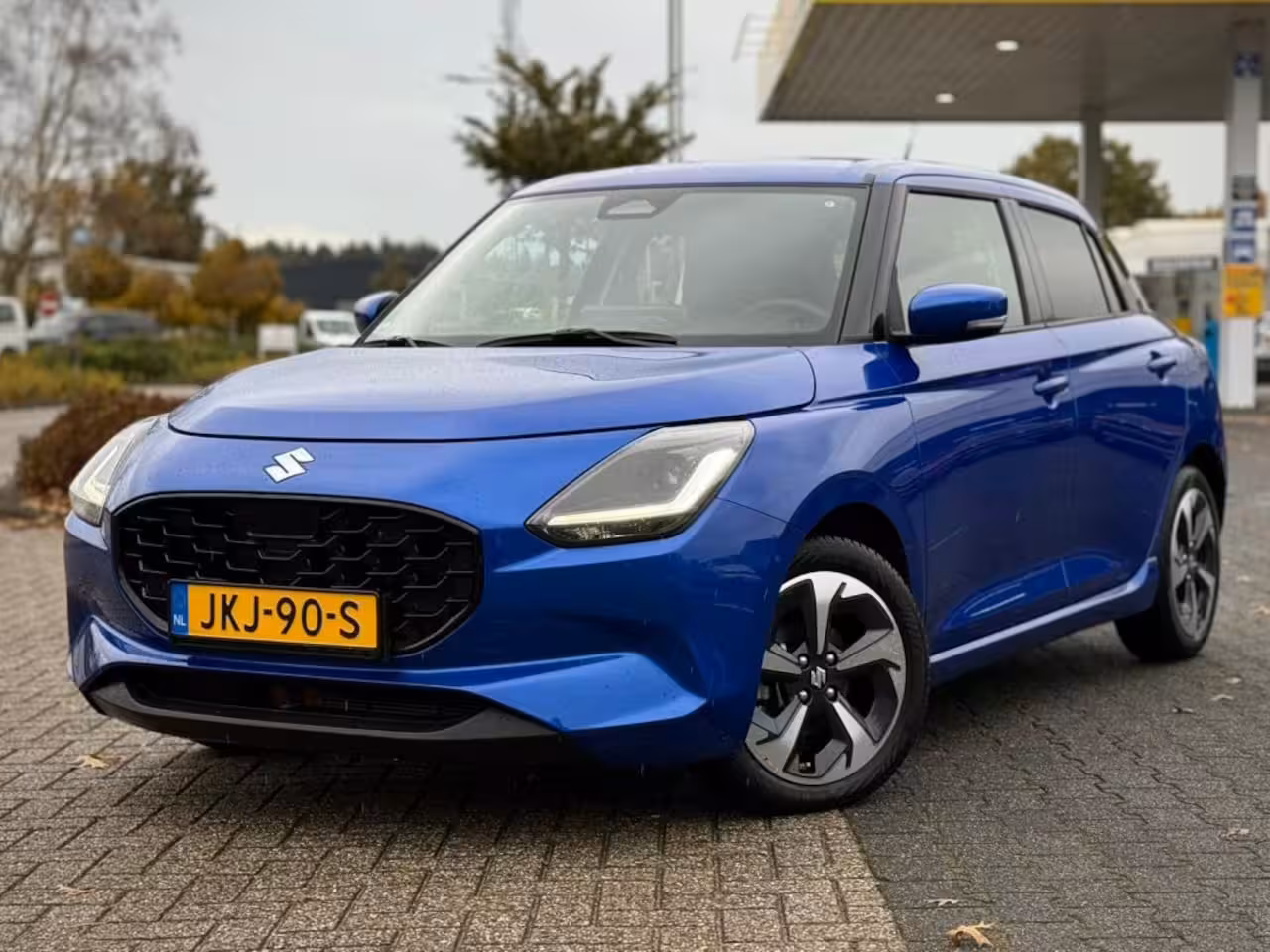 Suzuki Swift 1.2 STYLE SMART HYBR. KEYLESS ECC CAMERA NAVI ADD. CRUISE