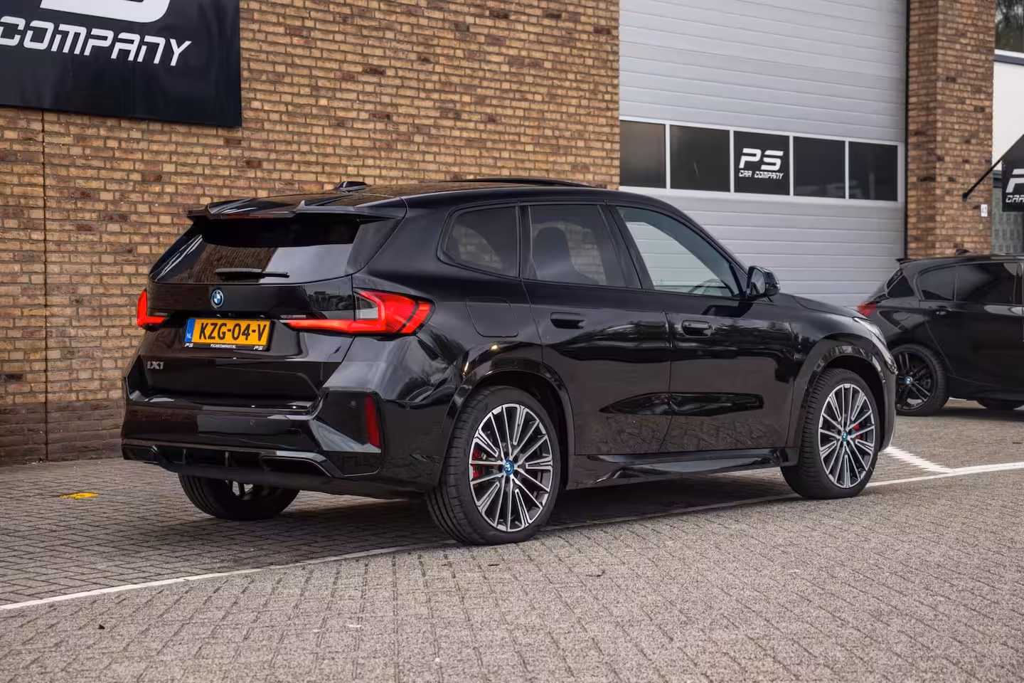 BMW iX1 xDrive30 67 kWh M-Sport Pro, BTW, SOH 96%, Pano