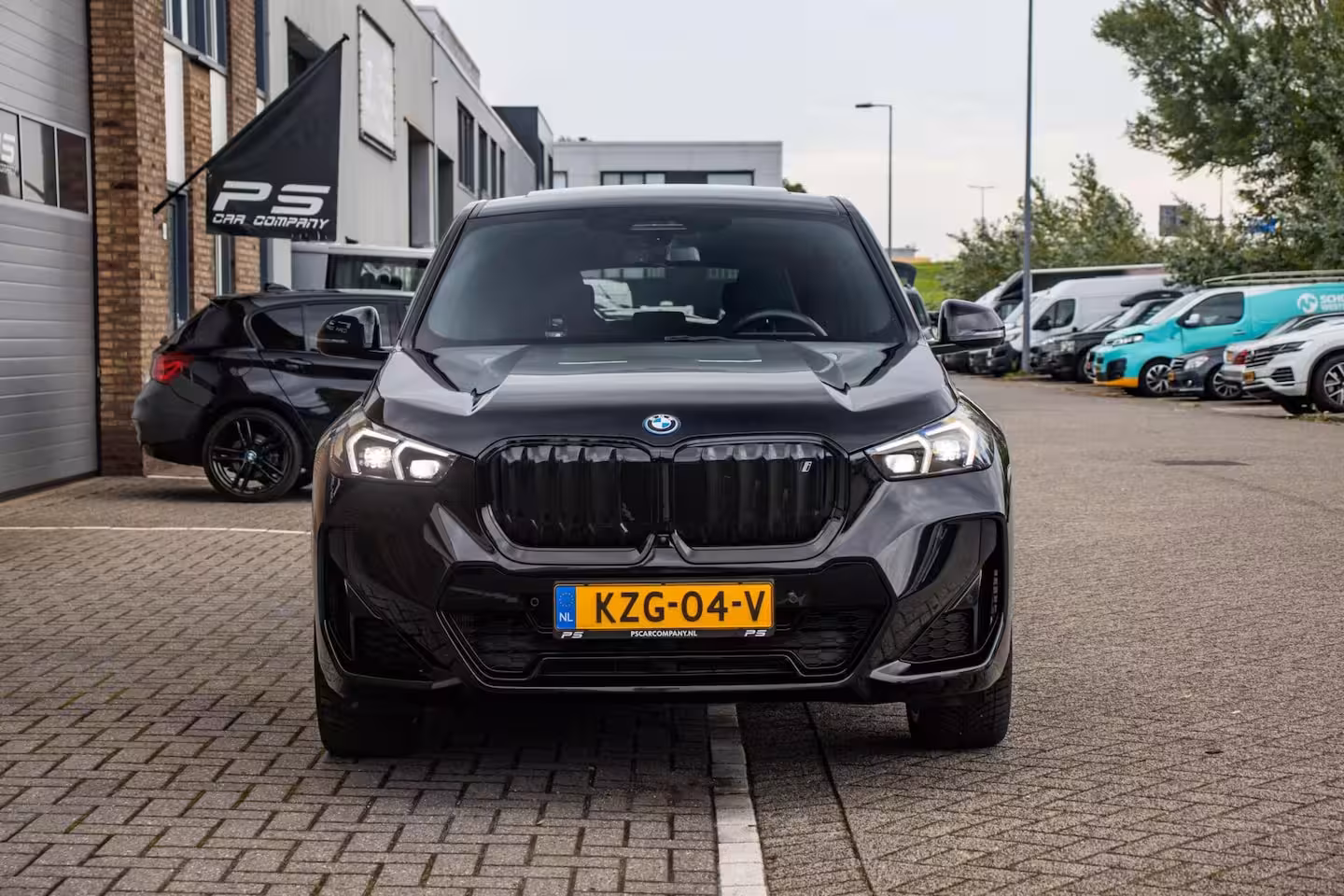 BMW iX1 xDrive30 67 kWh M-Sport Pro, BTW, SOH 96%, Pano