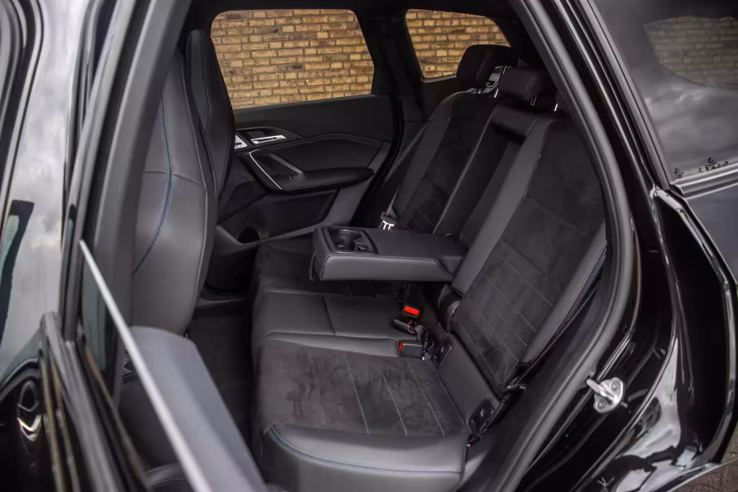 BMW iX1 xDrive30 67 kWh M-Sport Pro, BTW, SOH 96%, Pano