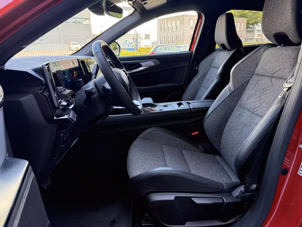 Renault Rafale 1.2 E-Tech full hybrid 200 techno ACHTERASBESTURING