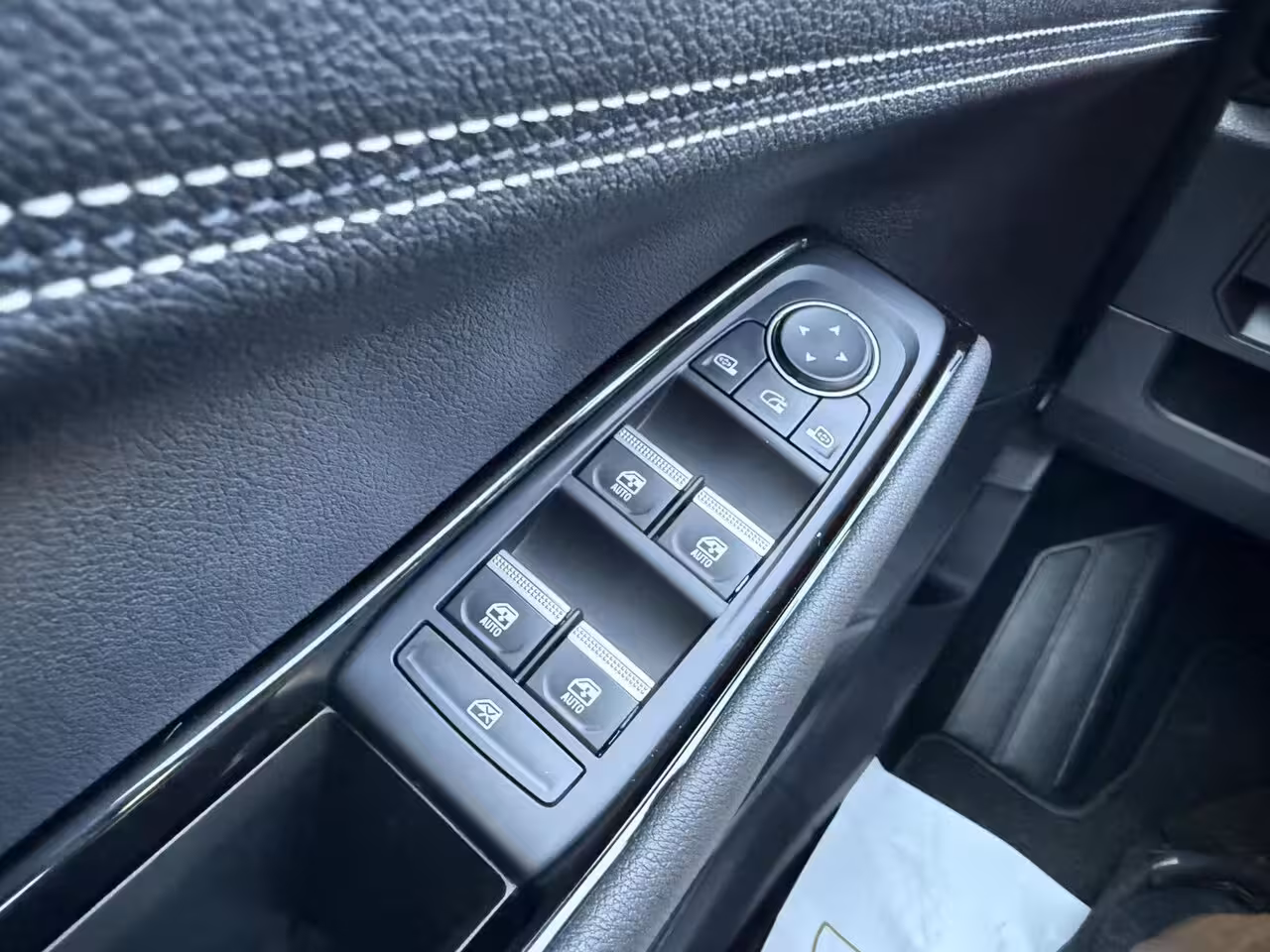 Renault Rafale 1.2 E-Tech full hybrid 200 techno ACHTERASBESTURING