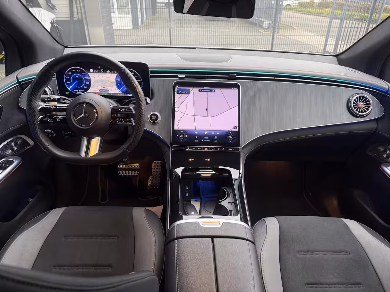 Mercedes-Benz EQE SUV 350 4Matic AMG Line Achterasbesturing 360 Camera