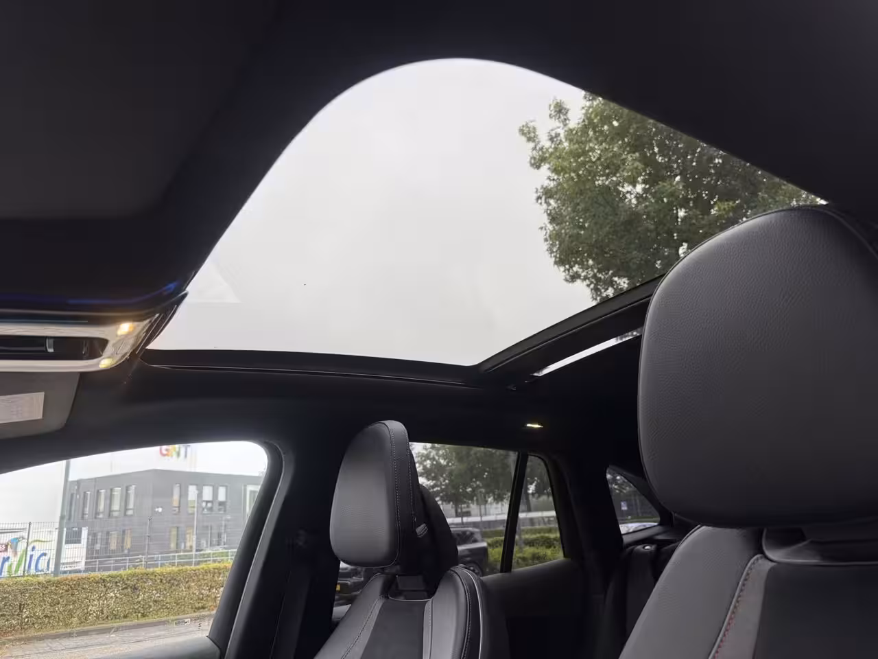 Mercedes-Benz EQE SUV 350 4Matic AMG Line Achterasbesturing 360 Camera