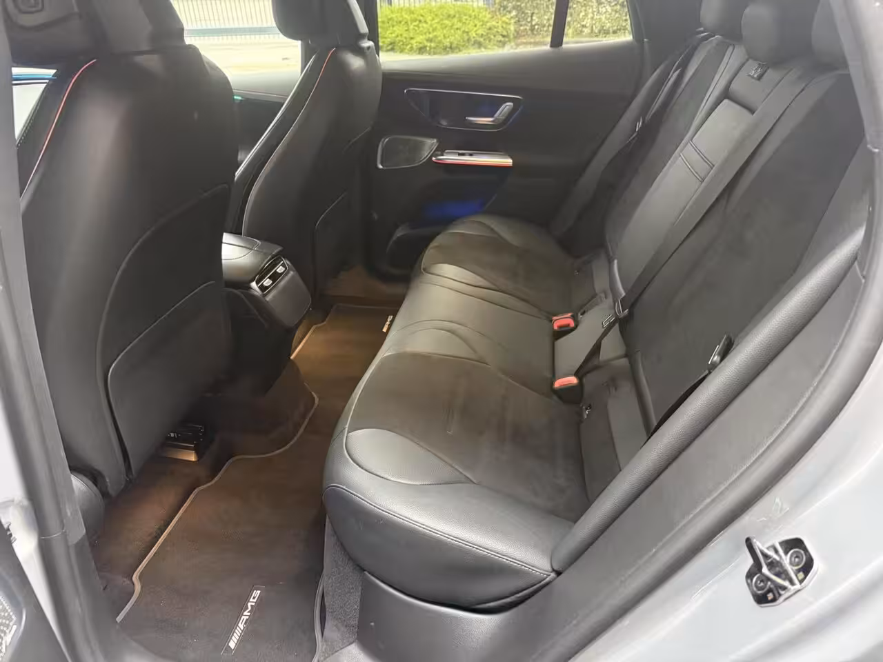 Mercedes-Benz EQE SUV 350 4Matic AMG Line Achterasbesturing 360 Camera