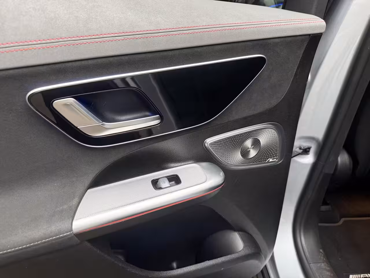 Mercedes-Benz EQE SUV 350 4Matic AMG Line Achterasbesturing 360 Camera