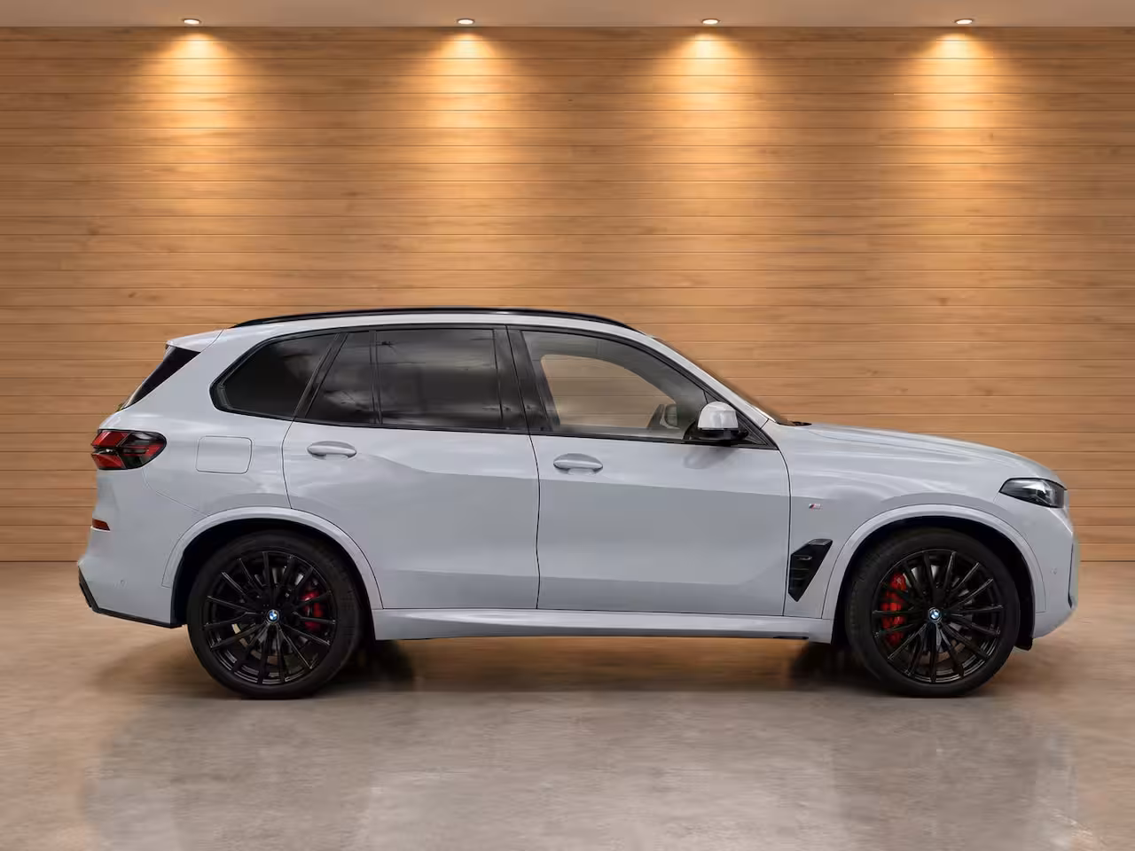 BMW X5 xDrive50e PANO HEAD UP LUCHTVERING