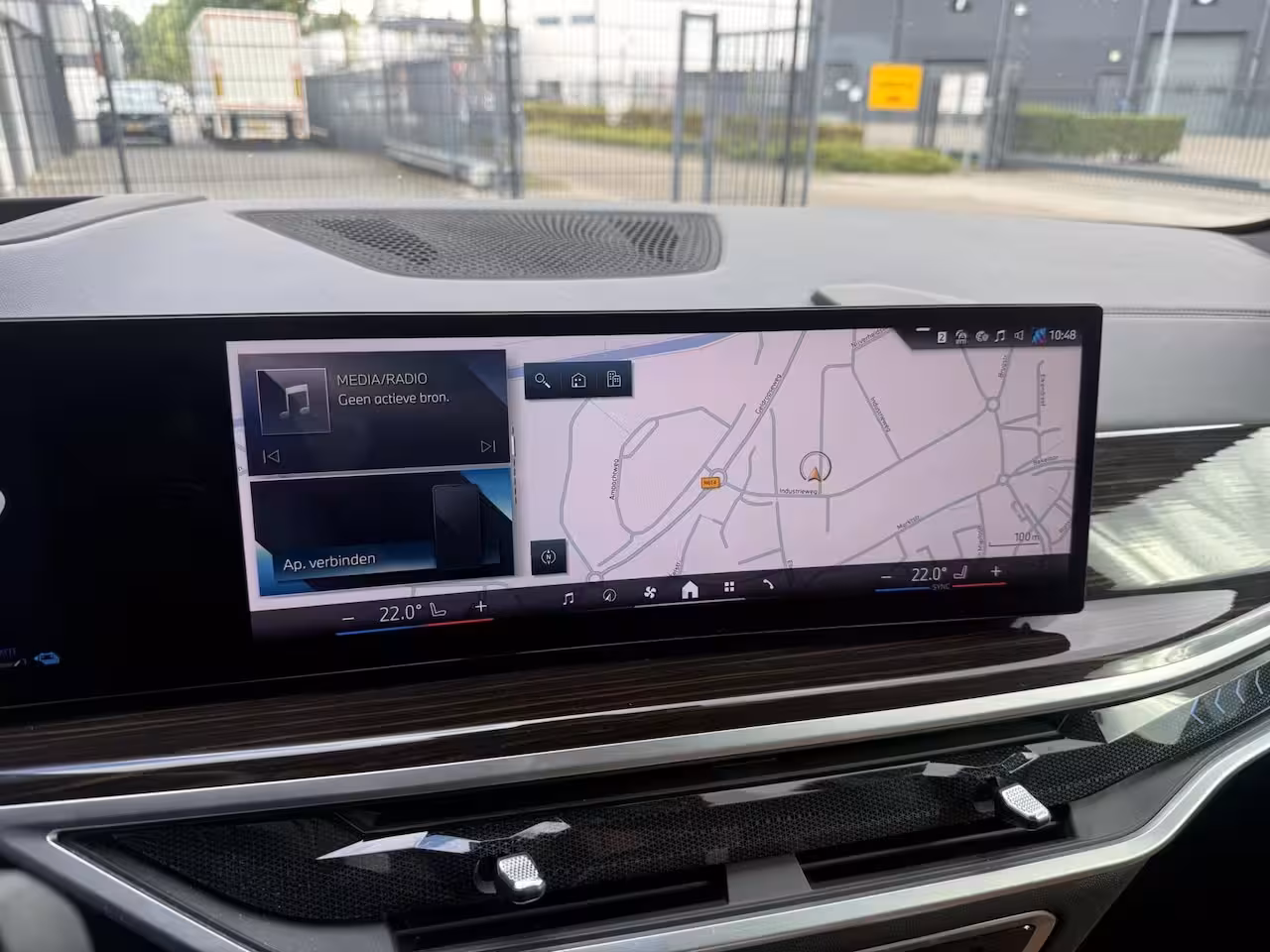 BMW X5 xDrive50e PANO HEAD UP LUCHTVERING