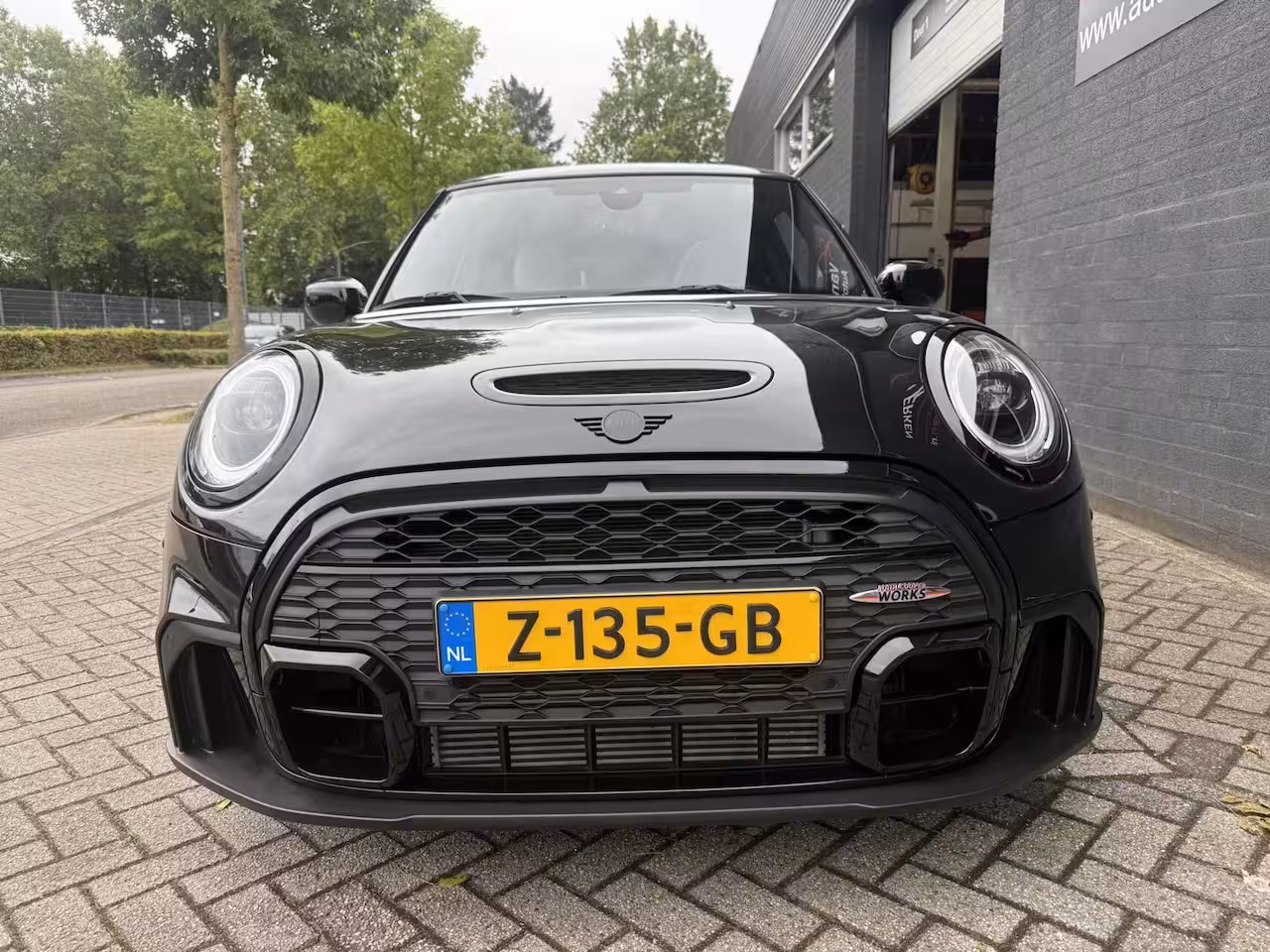 Mini 3-Deurs 2.0 Cooper S Rockingham GT Edition J WORKS