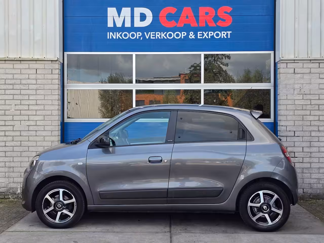 Renault Twingo 1.0 SCe Limited AIRCO/CR CONTROL/TREKHAAK/NAP
