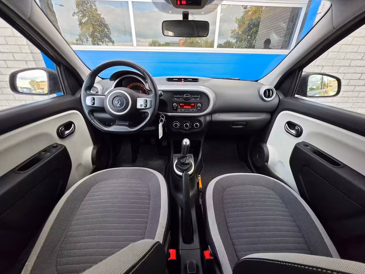 Renault Twingo 1.0 SCe Limited AIRCO/CR CONTROL/TREKHAAK/NAP