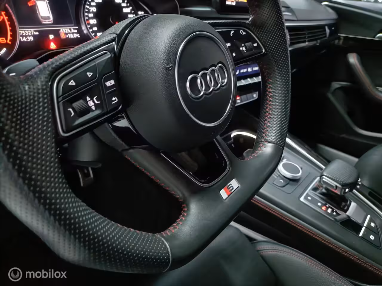 Audi A4 Avant 150 PK S-TRONIC s line LEER VELGEN CRUISE CLIMATRONIC STOELVERW. LED XENON