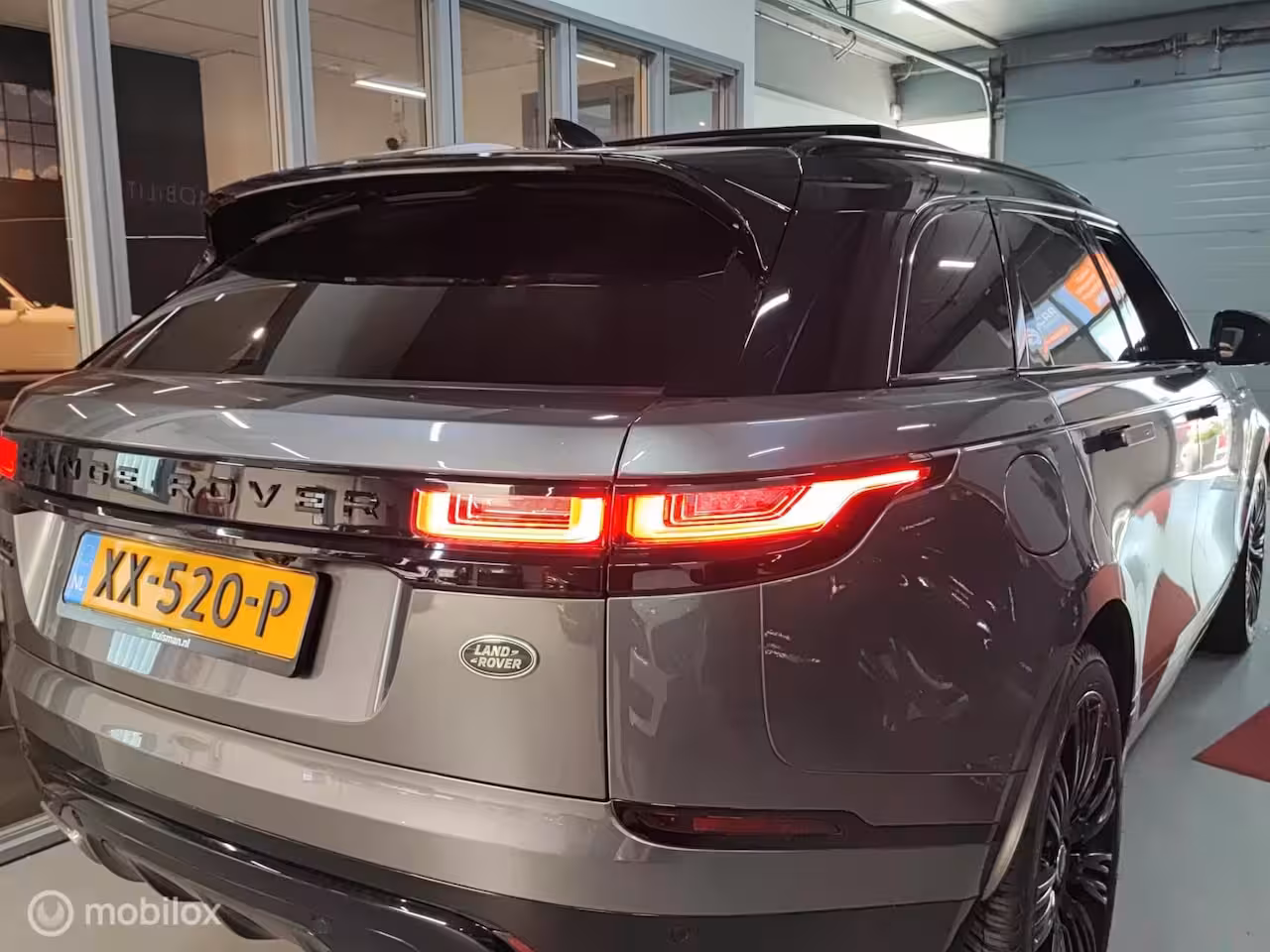 Land Rover Range Rover Velar 3.0 V6 SC 380 PK AWD R-Dynamic HSE LUCHTVERING HEDAUP 360 CAMERA STOELVERW STOELKOELING VO